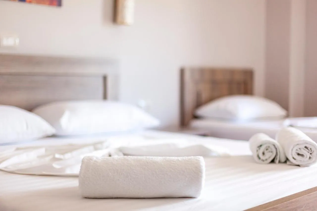 Hotel Toni Retzo Rooms Himare