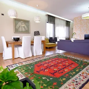 Galeria , Tirana Albanie